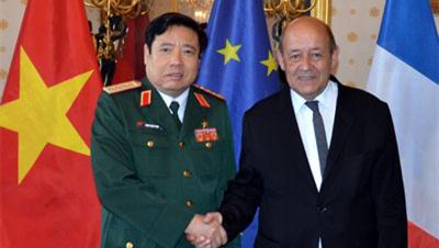 Vietnam y Francia fortalecen cooperación en defensa